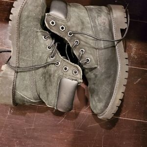 Boy shoes